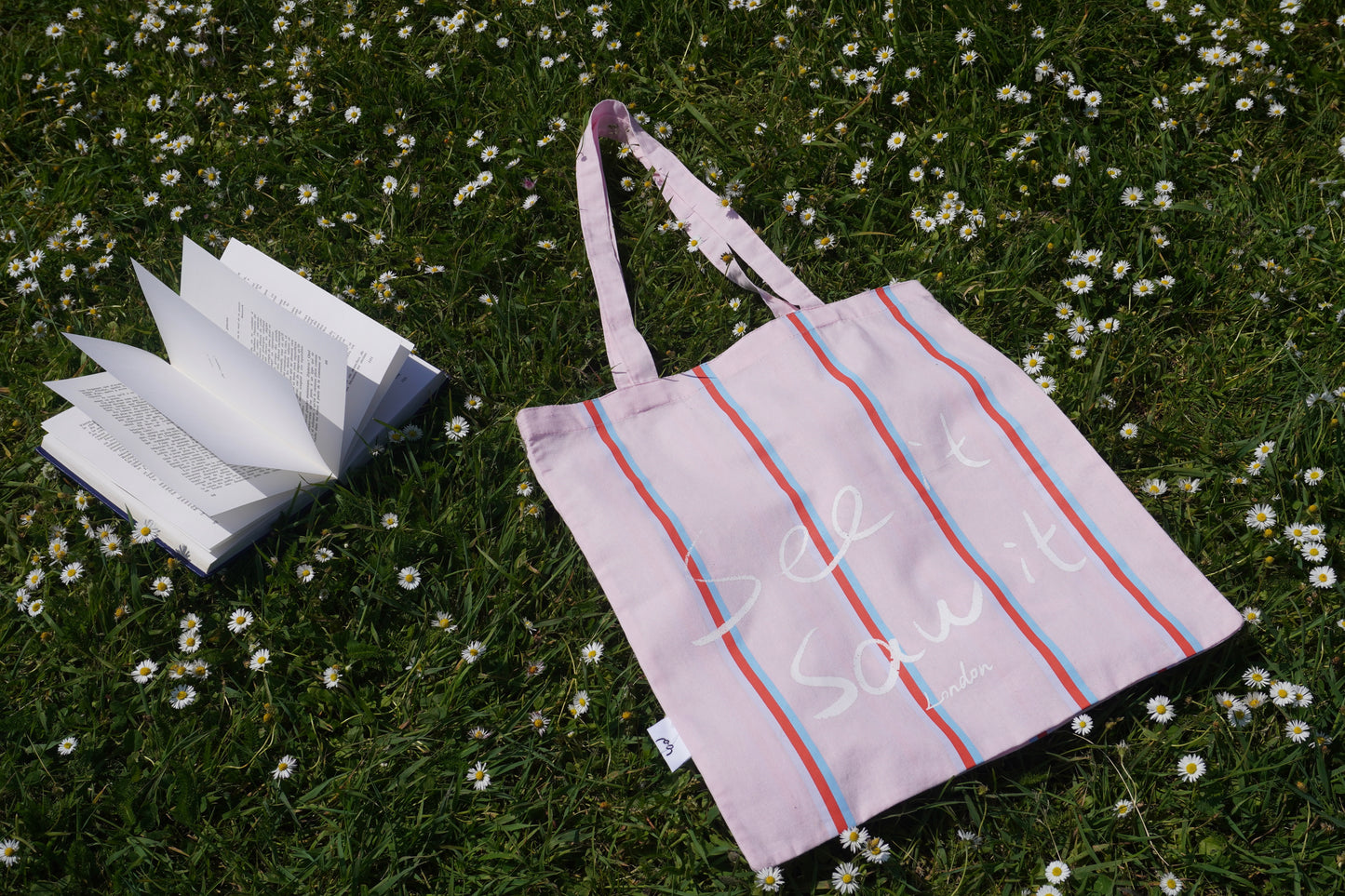 See it Saw it Tote Bag - Vienna Pink