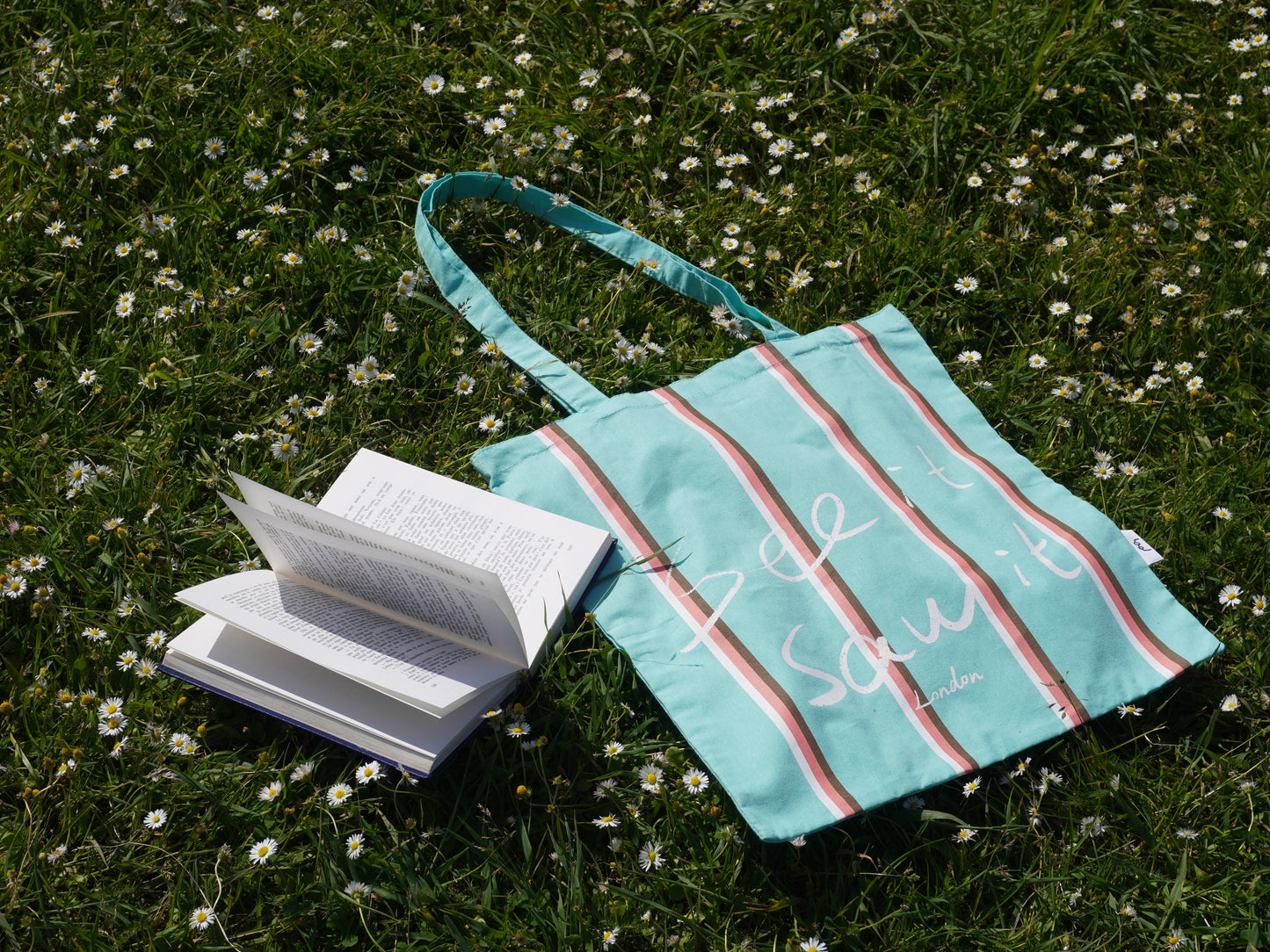 See it Saw it Tote Bag - Nice Blue